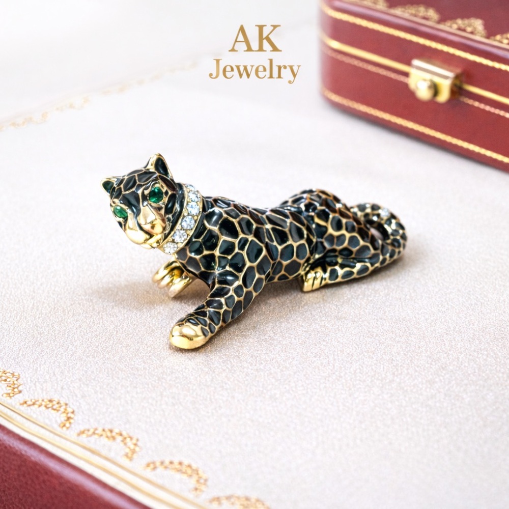 πBROOCH, Panther Classy Elegant Cheetah Leopard Pin, Cat 2 inch long - Picture 2 of 5